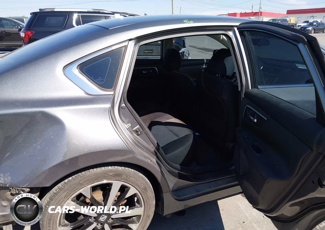 2018 Nissan Altima 2.5 Sr VIN:1N4AL3AP9JC121284 - 8