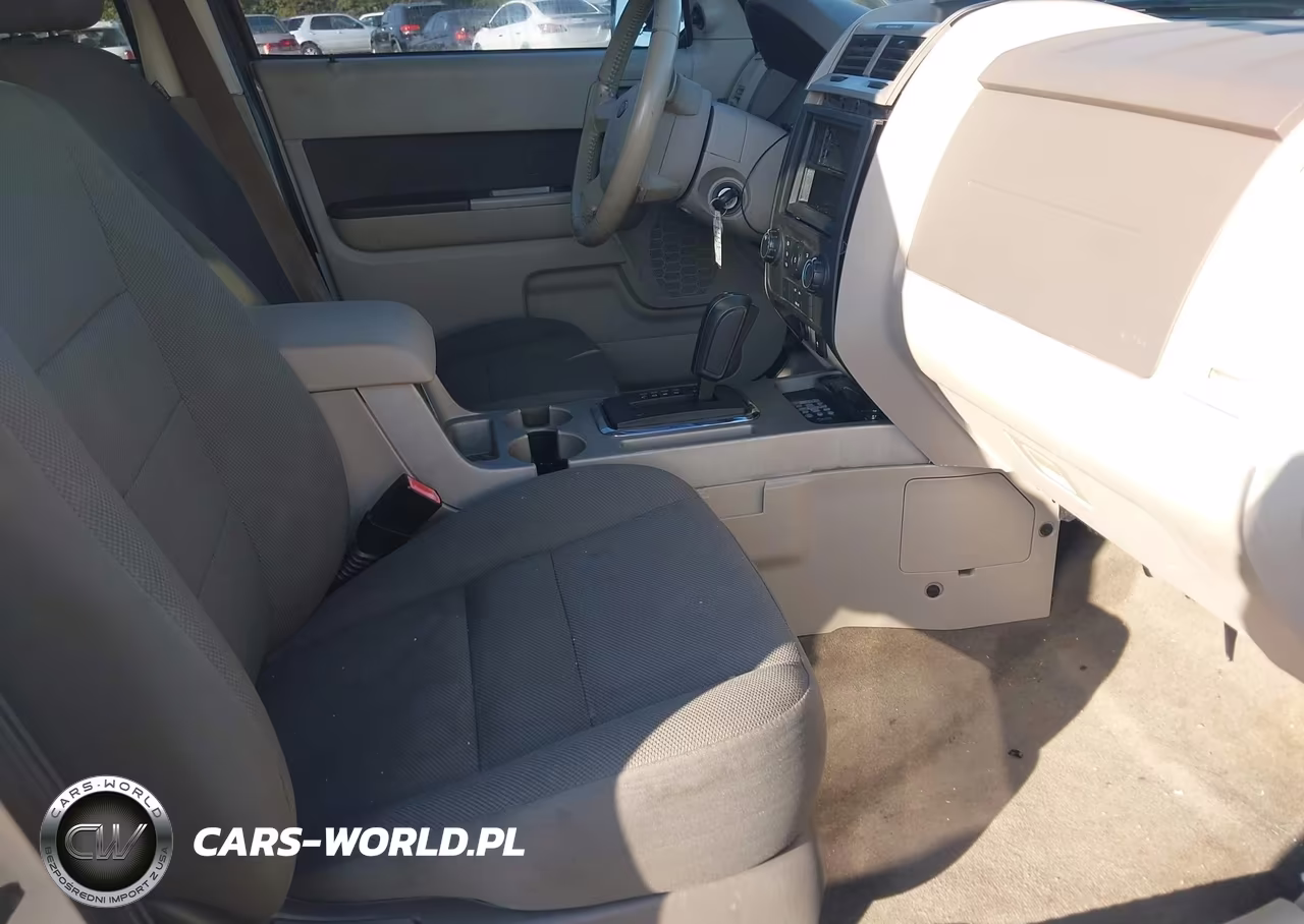 2009 Ford Escape Xlt VIN:1FMCU93GX9KA81858 - 5