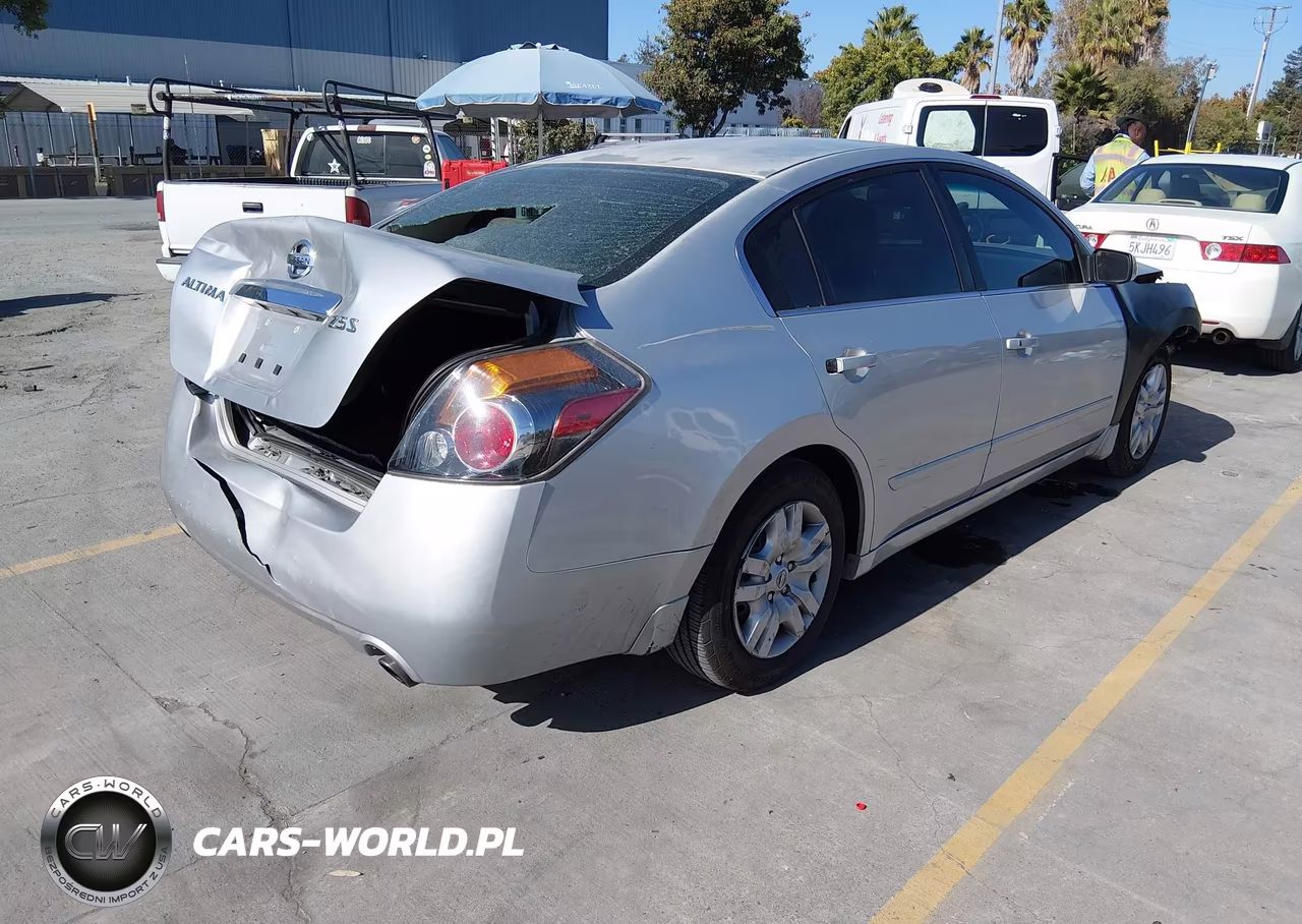 2012 Nissan Altima Base VIN:1N4AL2AP6CC123264 - 4
