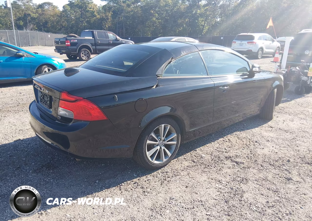 2011 Volvo C70 T5 VIN:YV1672MC4BJ107422 - 4
