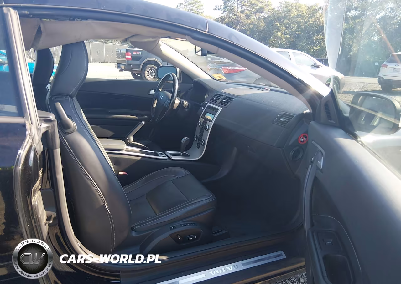 2011 Volvo C70 T5 VIN:YV1672MC4BJ107422 - 5