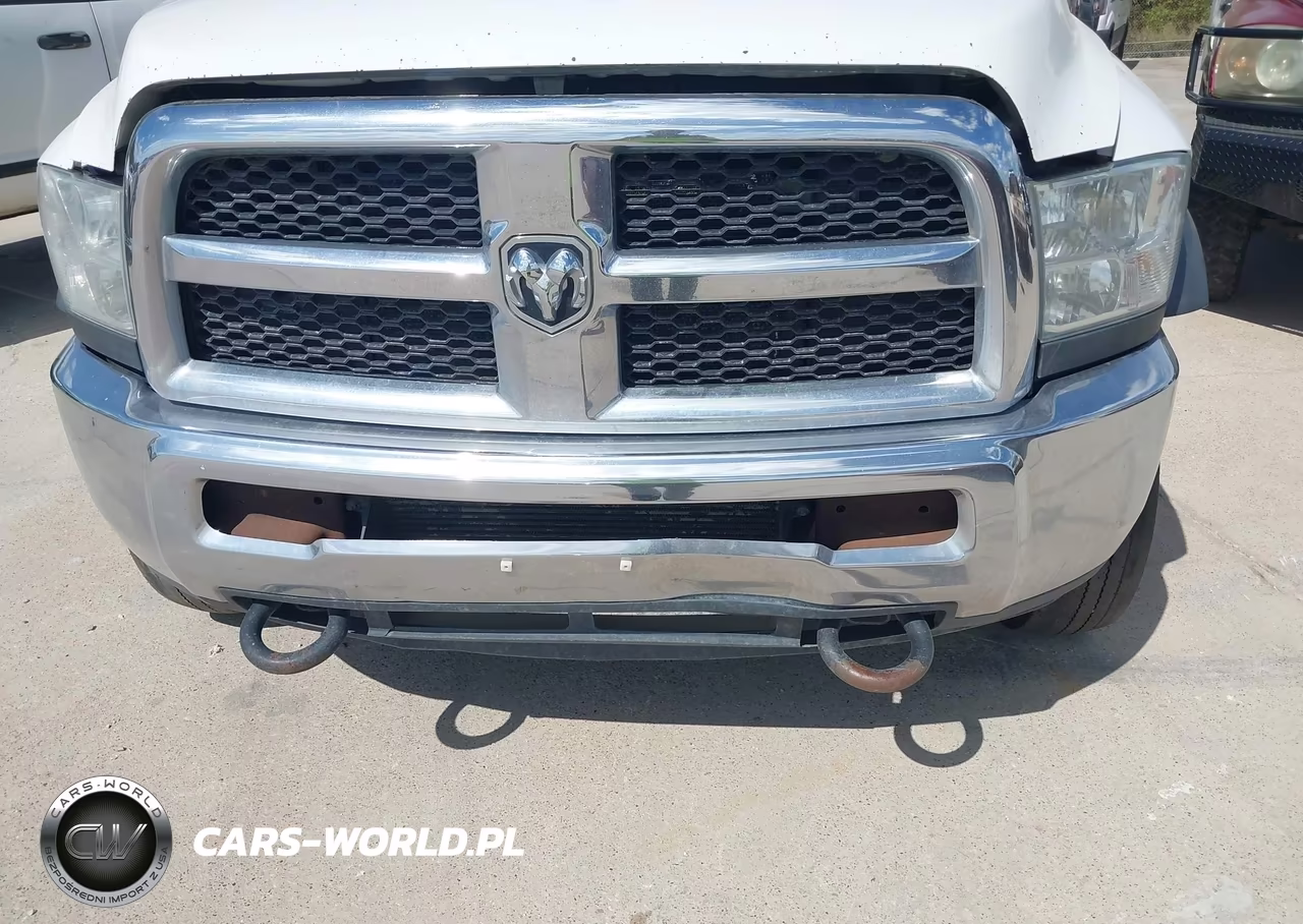 2017 Ram 5500 Chassis Tradesman-Slt-Laramie VIN:3C7WRNFL6HG520051 - 11