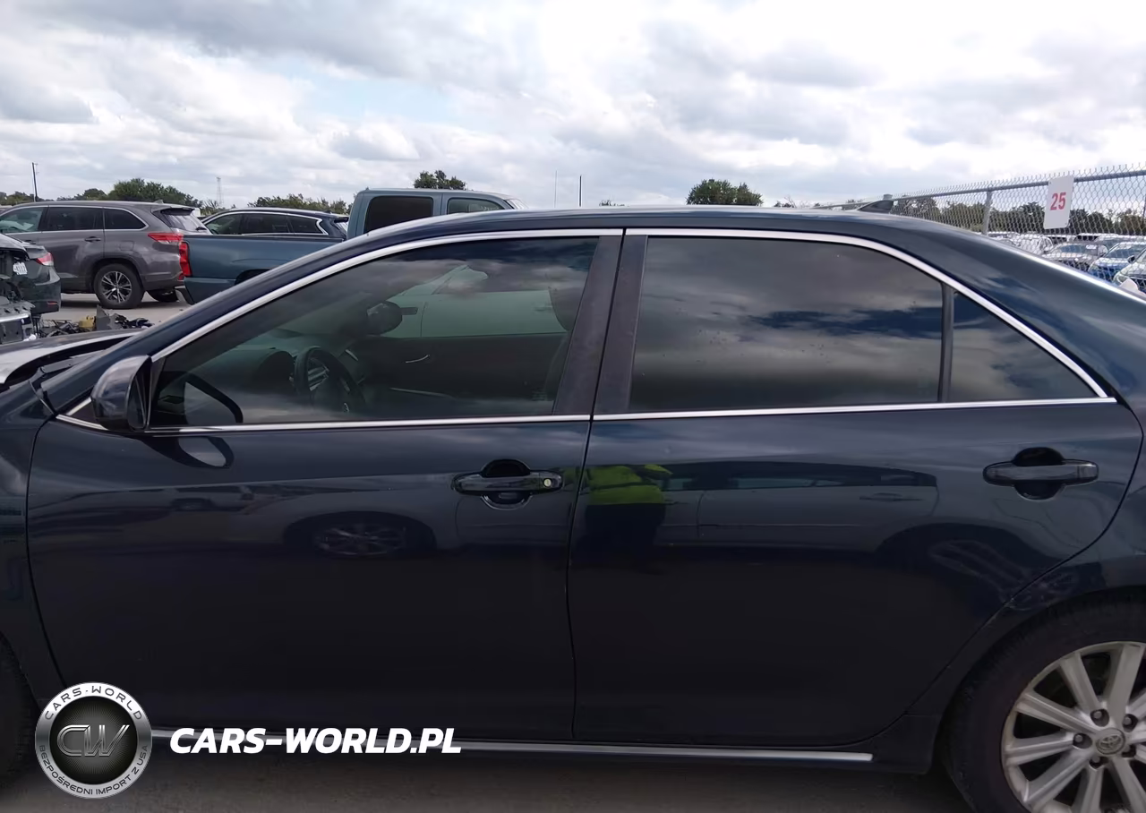 2014 Toyota Camry Xle V6 VIN:4T1BK1FK4EU546362 - 14