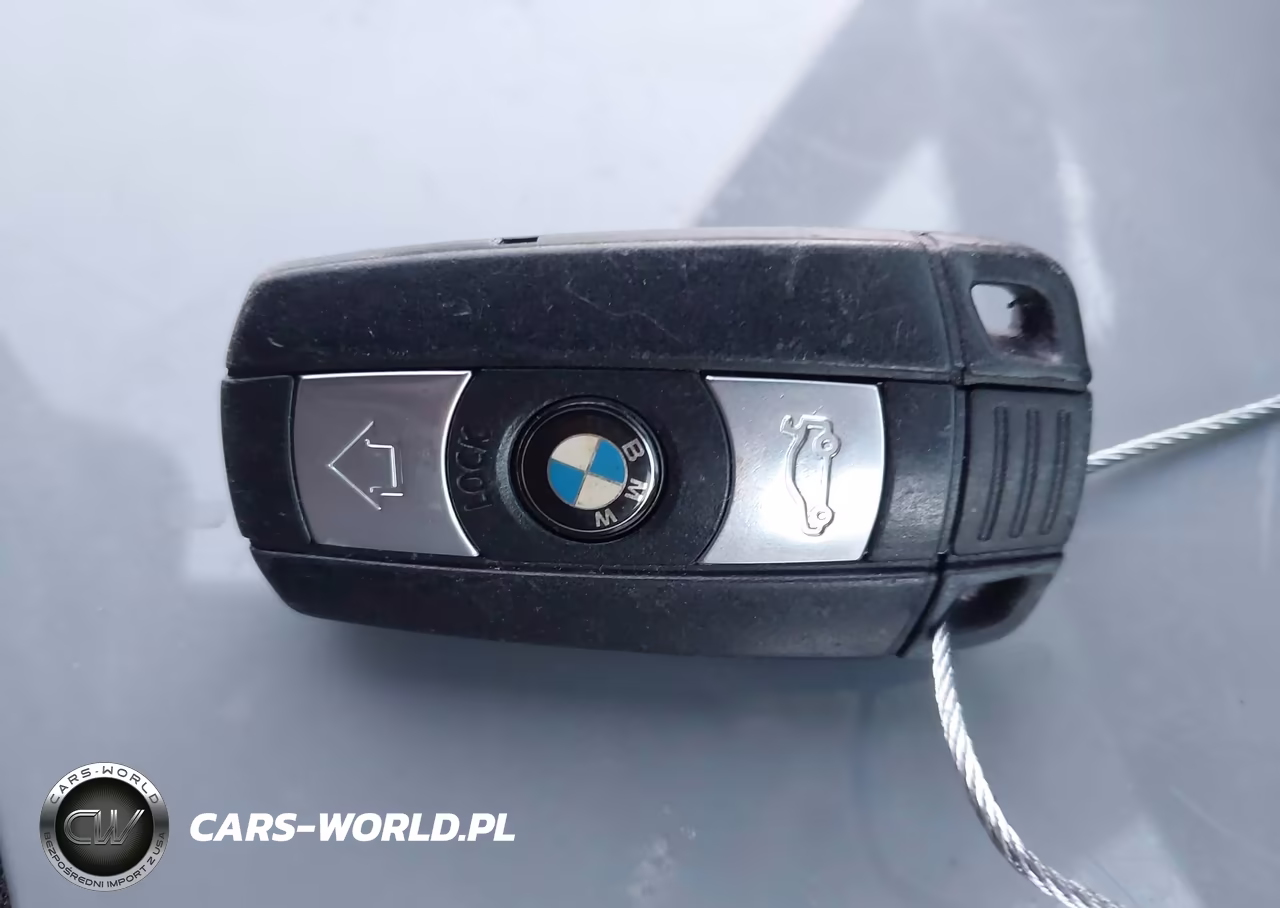 2006 BMW 330I VIN:WBAVB33556KR72728 - 11