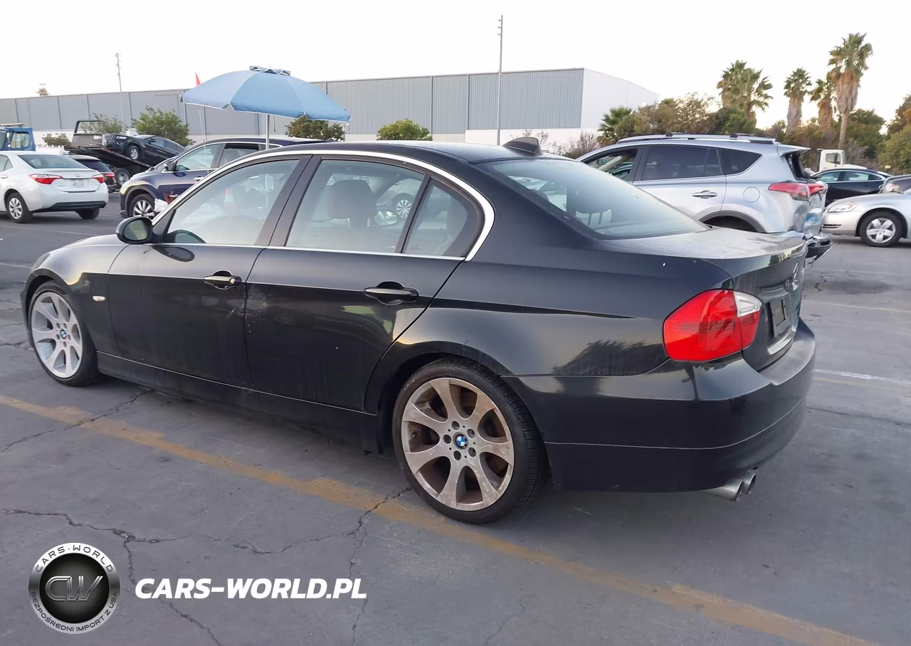 2006 BMW 330I VIN:WBAVB33556KR72728 - 3