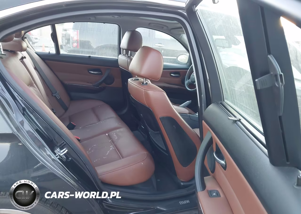 2006 BMW 330I VIN:WBAVB33556KR72728 - 8