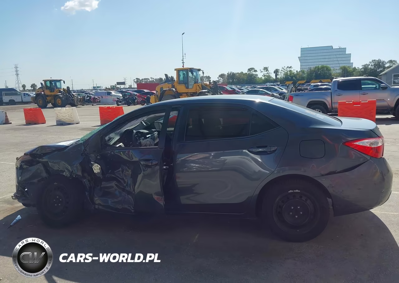 2016 Toyota Corolla Le VIN:2T1BURHE3GC625588 - 13