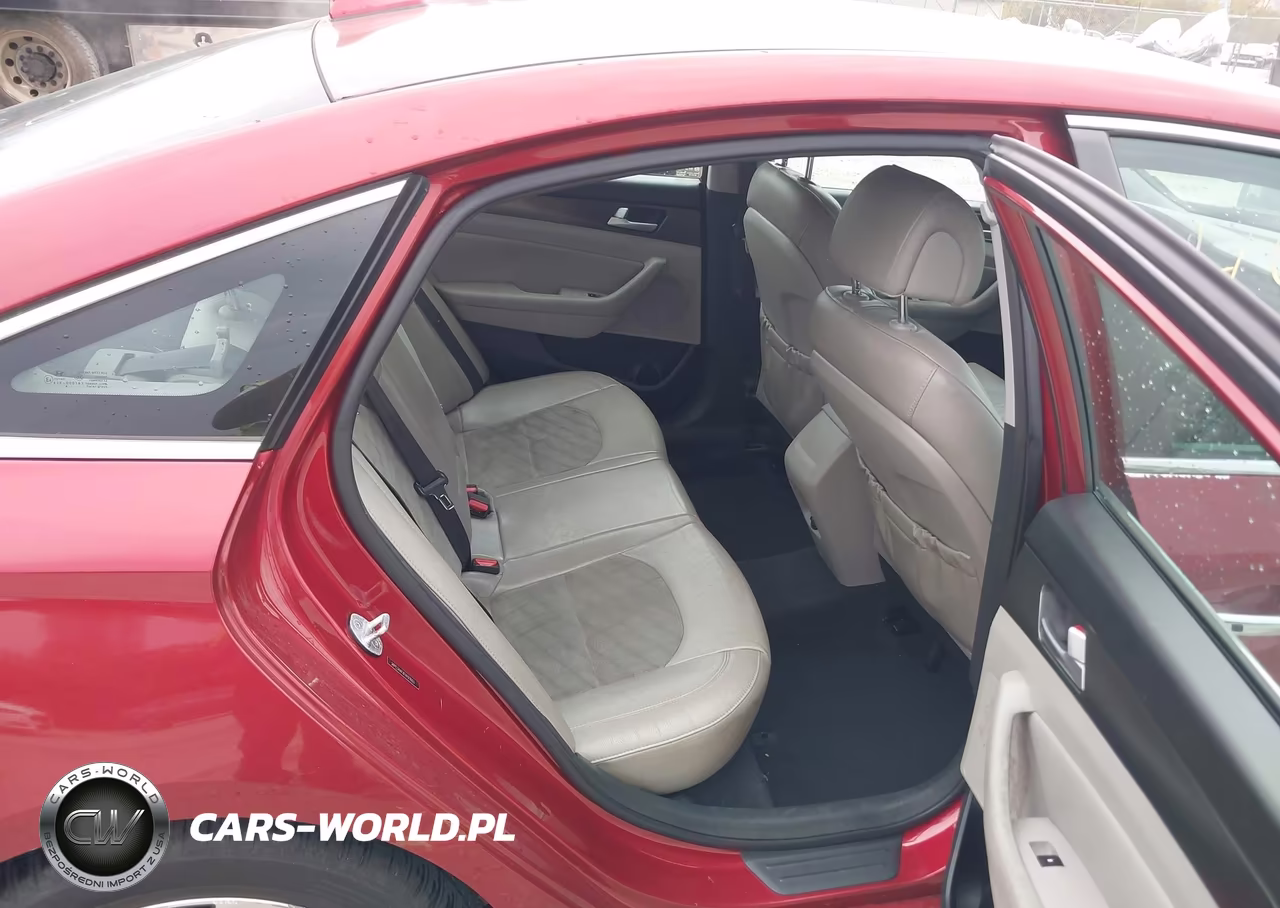 2015 Hyundai Sonata Sport VIN:5NPE34AFXFH197603 - 8