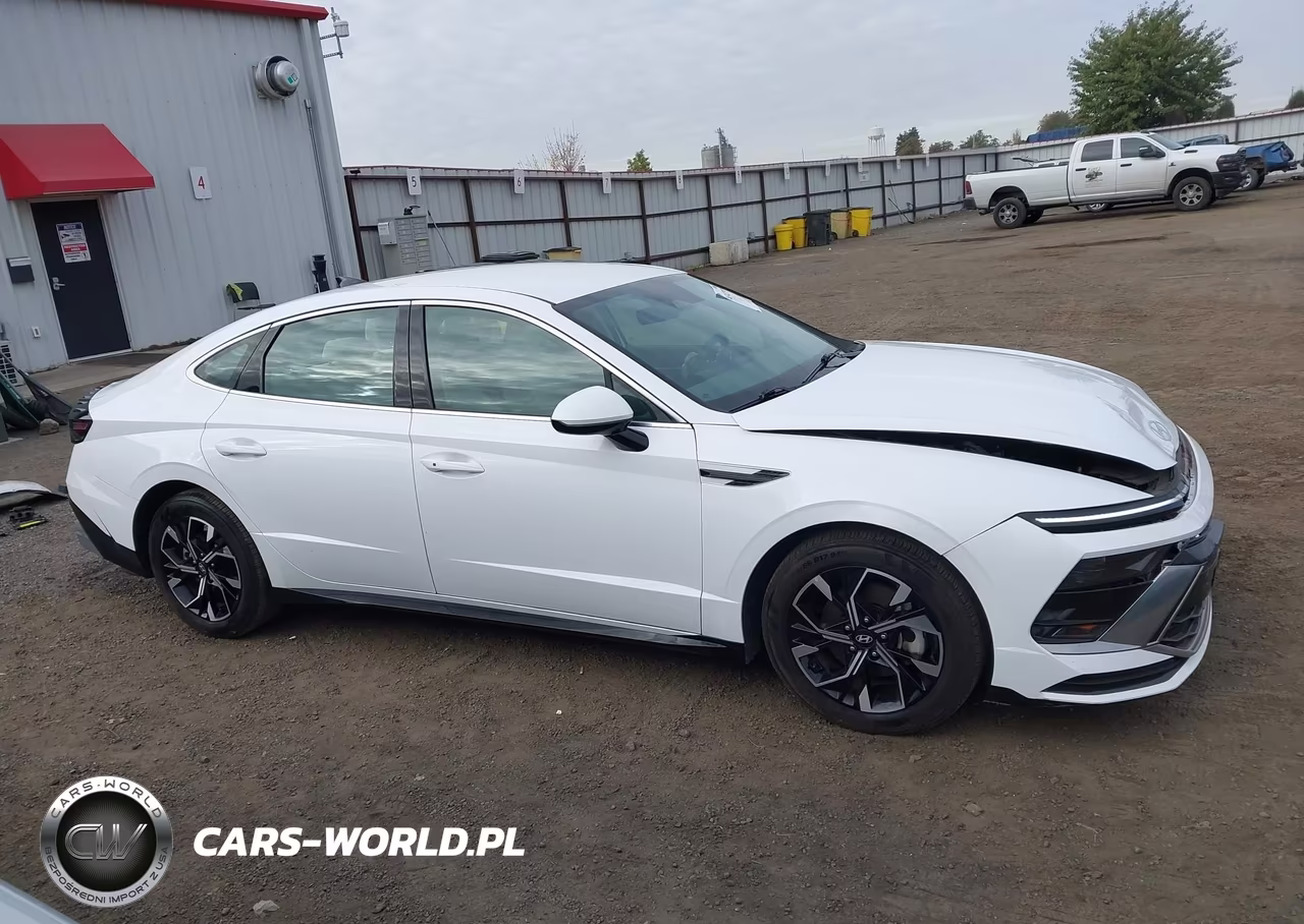 2025 Hyundai Sonata Sel VIN:KMHL64JA3SA489397 - 14