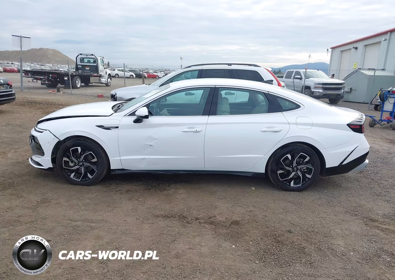 2025 Hyundai Sonata Sel VIN:KMHL64JA3SA489397 - 15