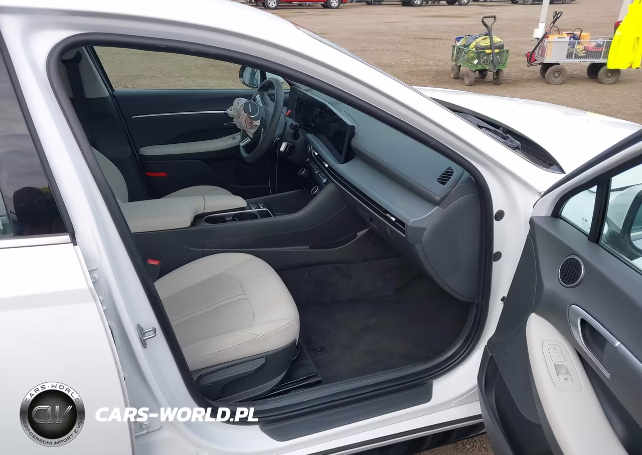 2025 Hyundai Sonata Sel VIN:KMHL64JA3SA489397 - 5