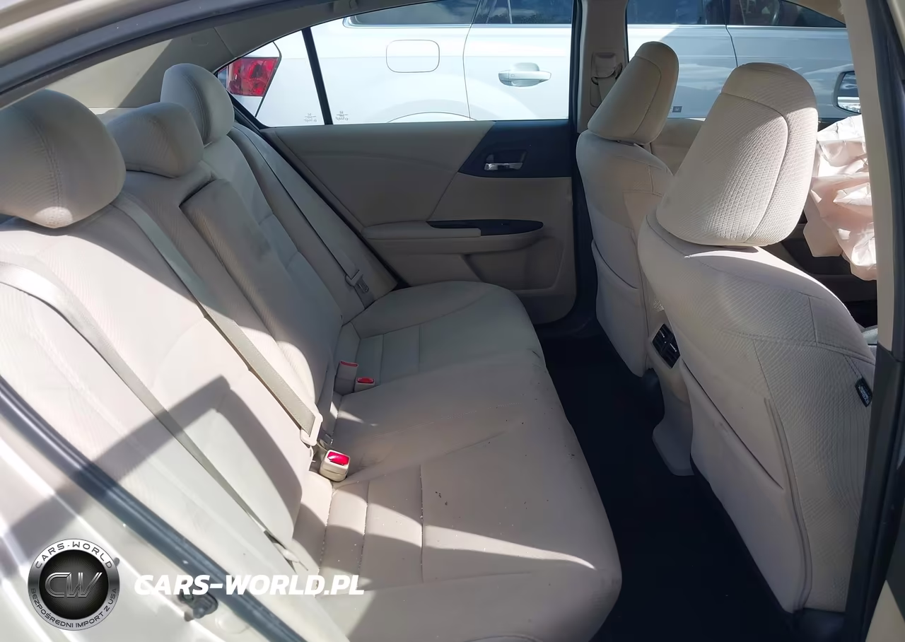 2017 Honda Accord Ex VIN:1HGCR2F72HA297945 - 8