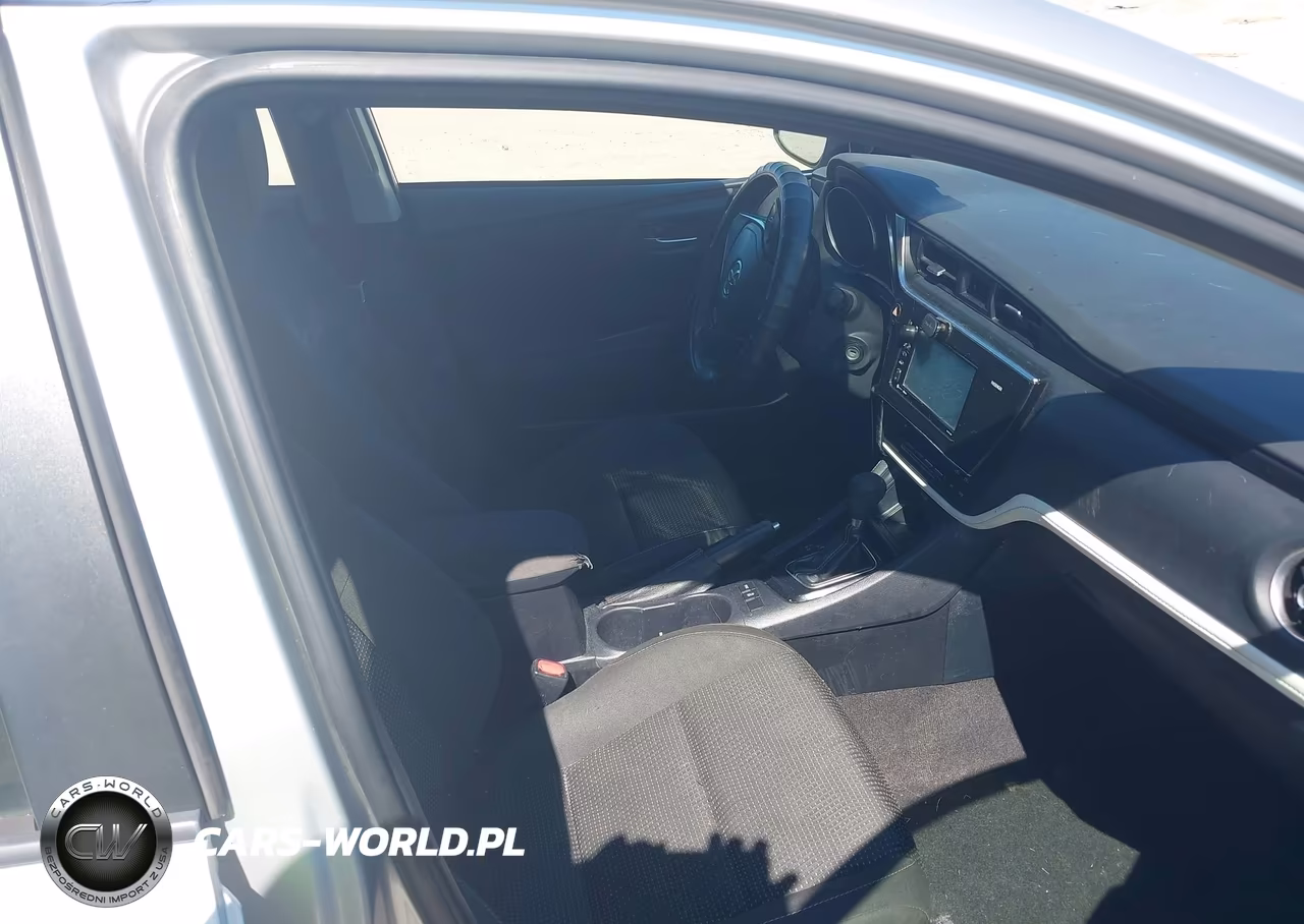 2018 Toyota Corolla Im VIN:JTNKARJE3JJ556539 - 5