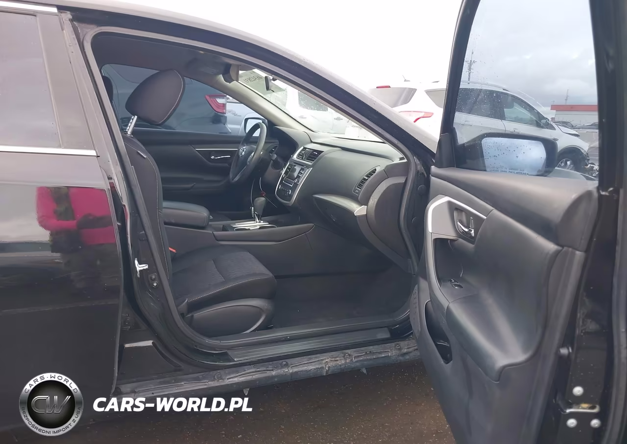 2017 Nissan Altima 2.5 S VIN:1N4AL3AP0HN337393 - 5
