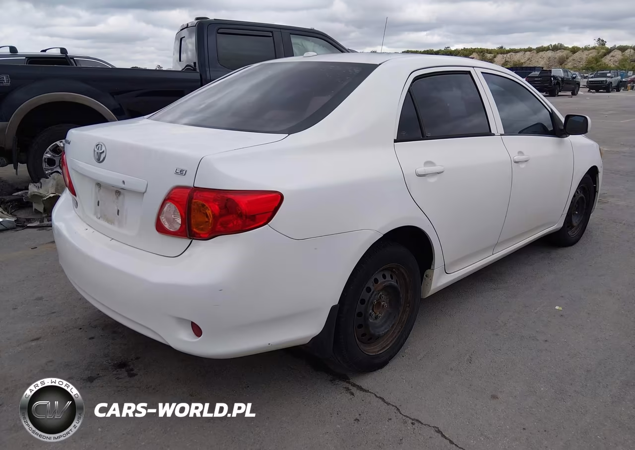 2010 Toyota Corolla Le VIN:1NXBU4EE2AZ320063 - 4