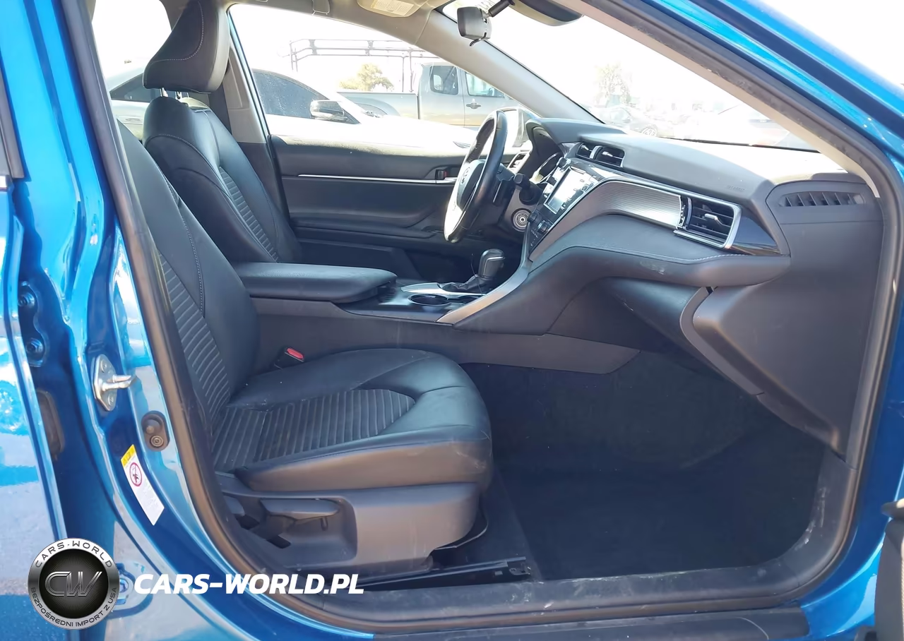 2019 Toyota Camry Se VIN:4T1B11HK1KU208106 - 5