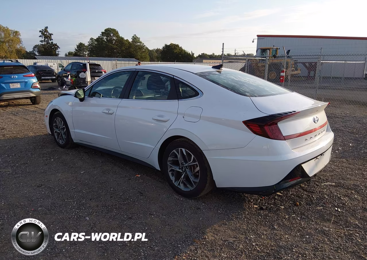 2023 Hyundai Sonata Sel VIN:KMHL64JAXPA302065 - 3