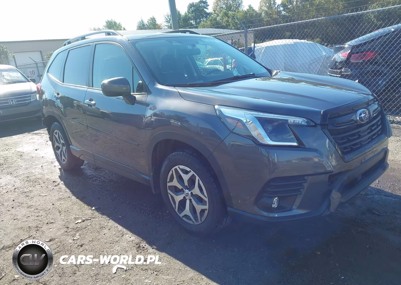 2024 Subaru Forester Premium