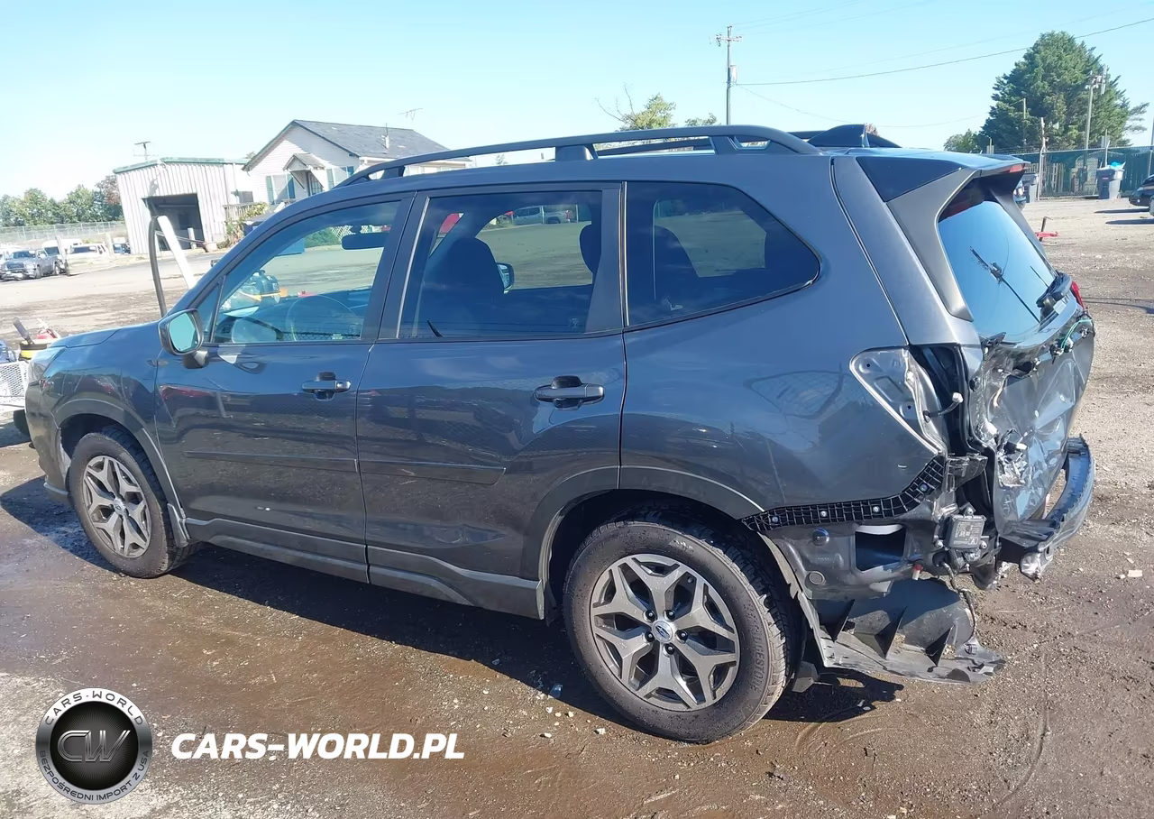 2024 Subaru Forester Premium VIN:JF2SKADC0RH467691 - 15