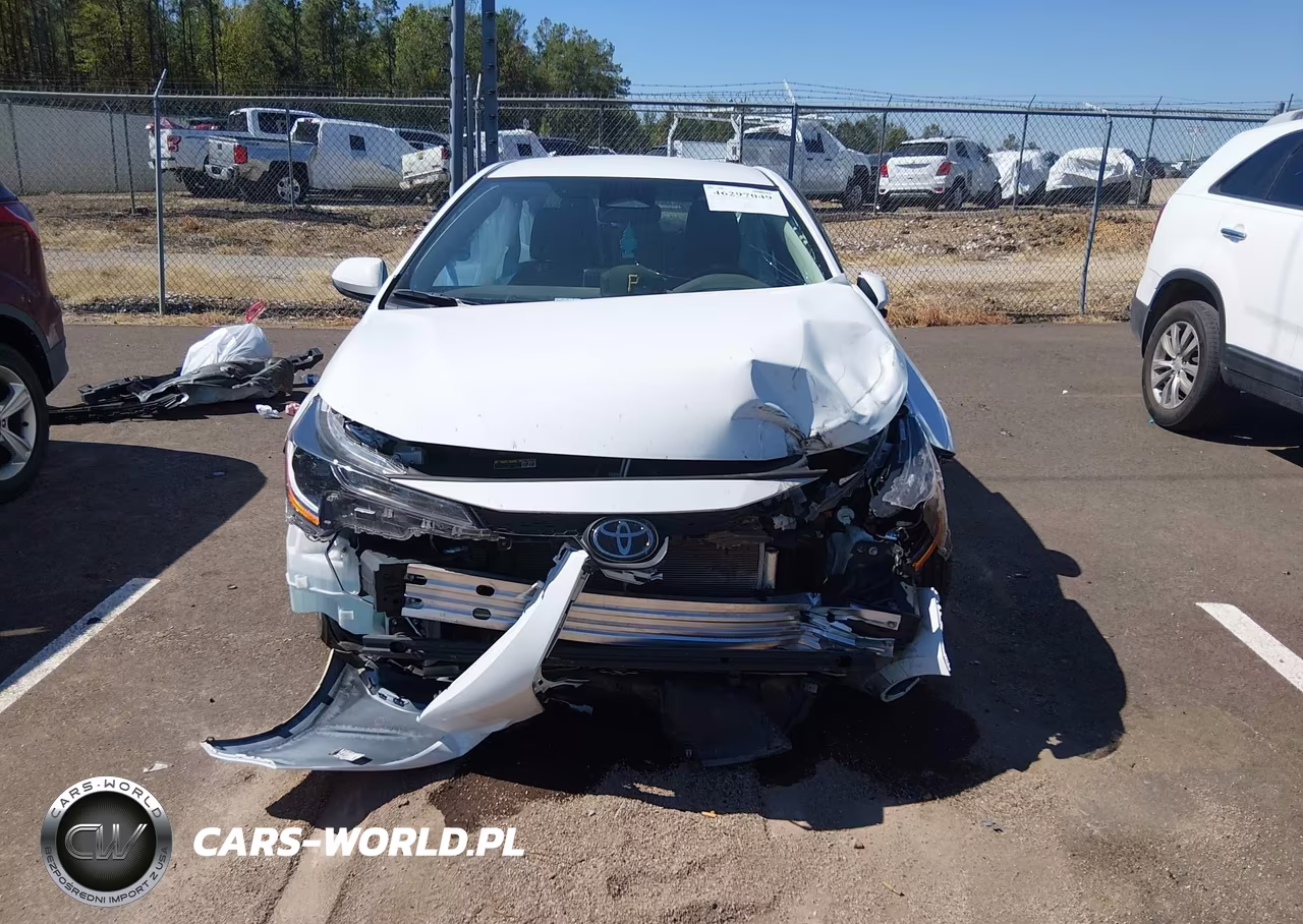2026 Toyota Corolla Le VIN:5YFB4MDEXTP400362 - 13