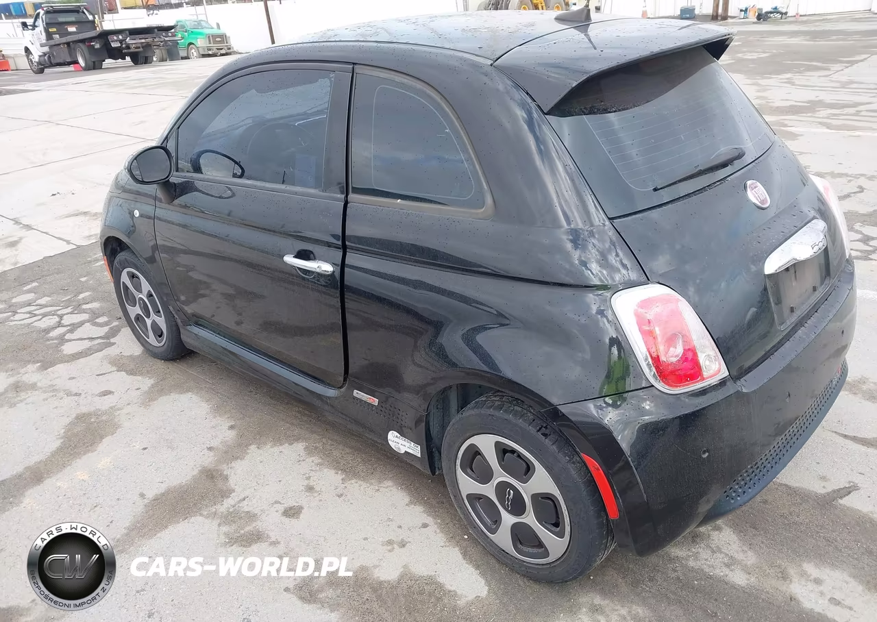2016 Fiat 500E Battery Electric VIN:3C3CFFGE4GT161162 - 3