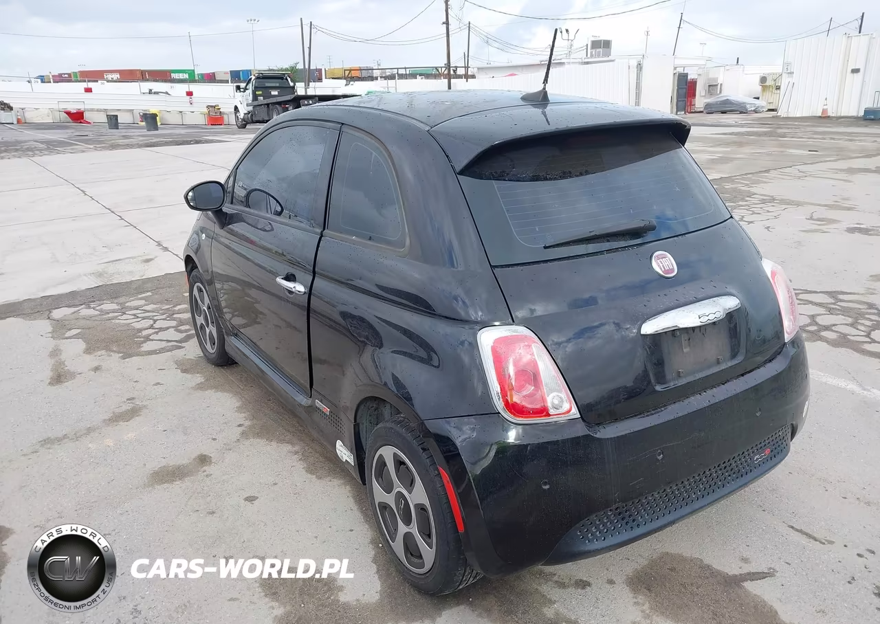 2016 Fiat 500E Battery Electric VIN:3C3CFFGE4GT161162 - 6