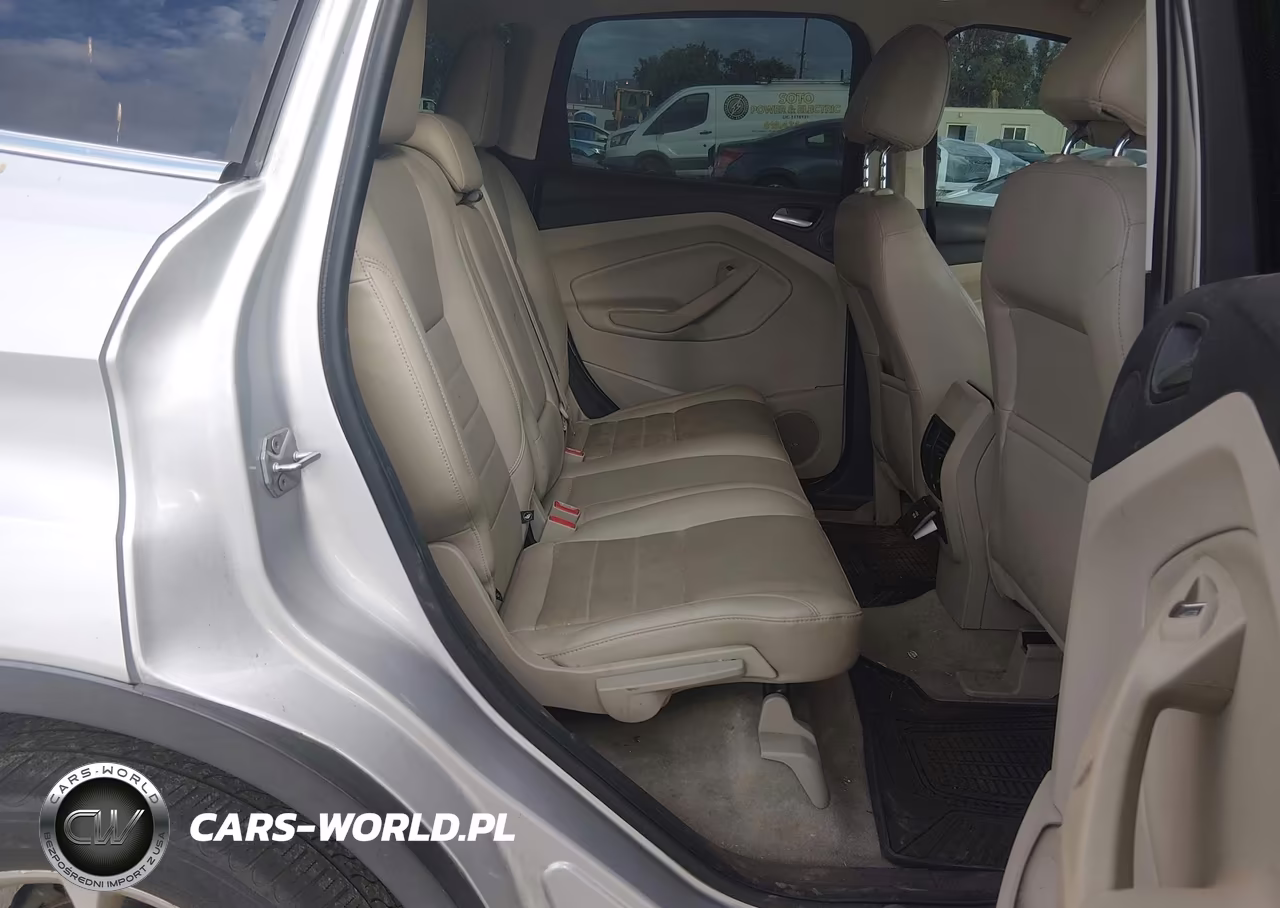 2014 Ford Escape Titanium VIN:1FMCU9J90EUB62838 - 8