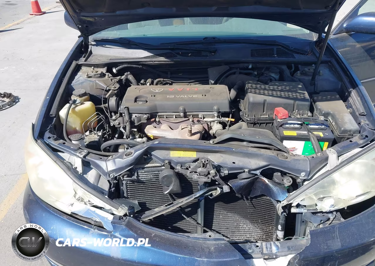 2004 Toyota Camry Xle VIN:JTDBE30K040273846 - 10
