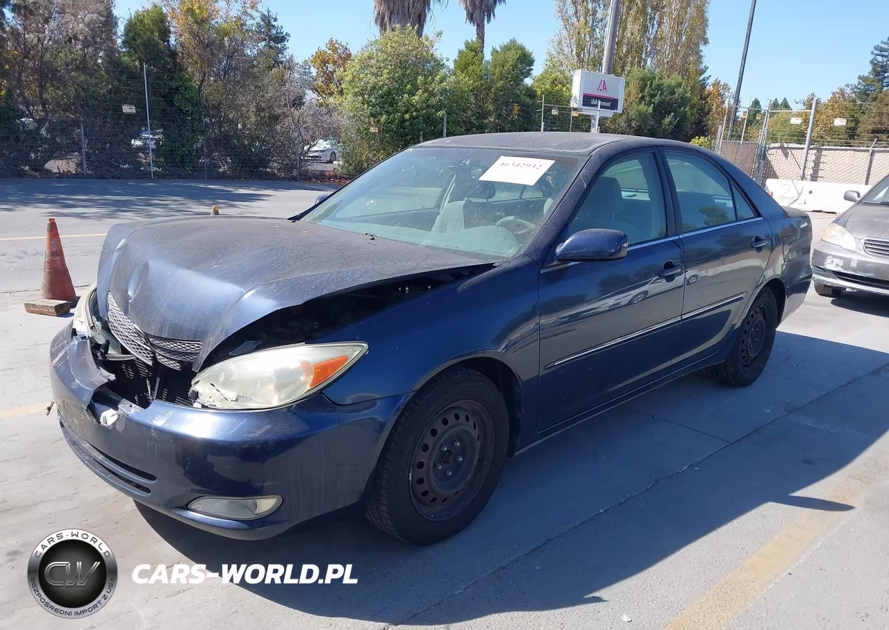 2004 Toyota Camry Xle VIN:JTDBE30K040273846 - 2