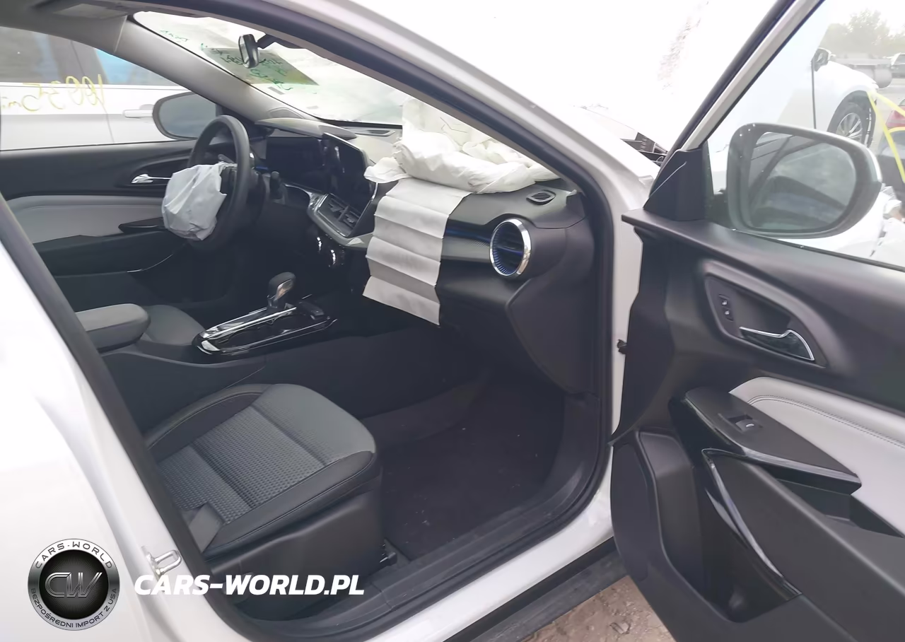 2026 Chevrolet Trax Fwd Lt VIN:KL77LHEP3TC098161 - 5