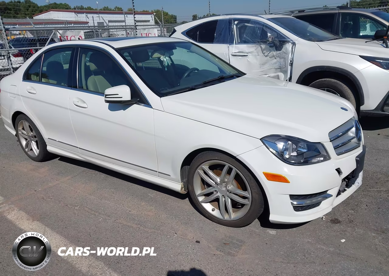 2012 Mercedes-Benz C 300 Luxury 4Matic-Sport 4Matic