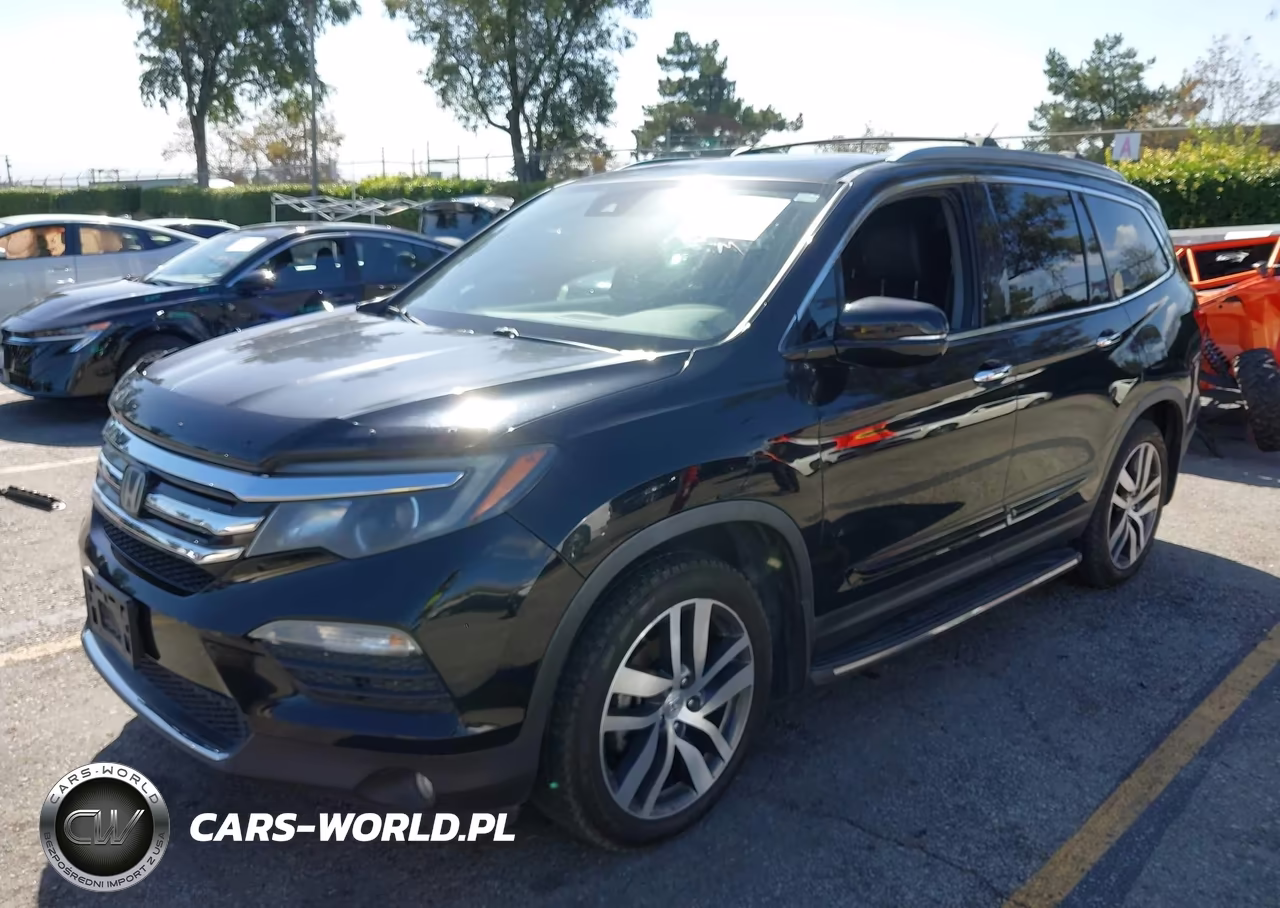 2016 Honda Pilot Touring VIN:5FNYF5H95GB041561 - 2