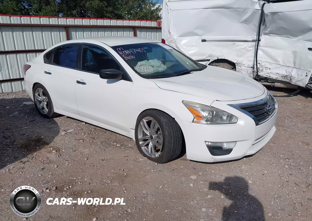 2015 Nissan Altima 2.5 S – zdjęcie 1 z 13
