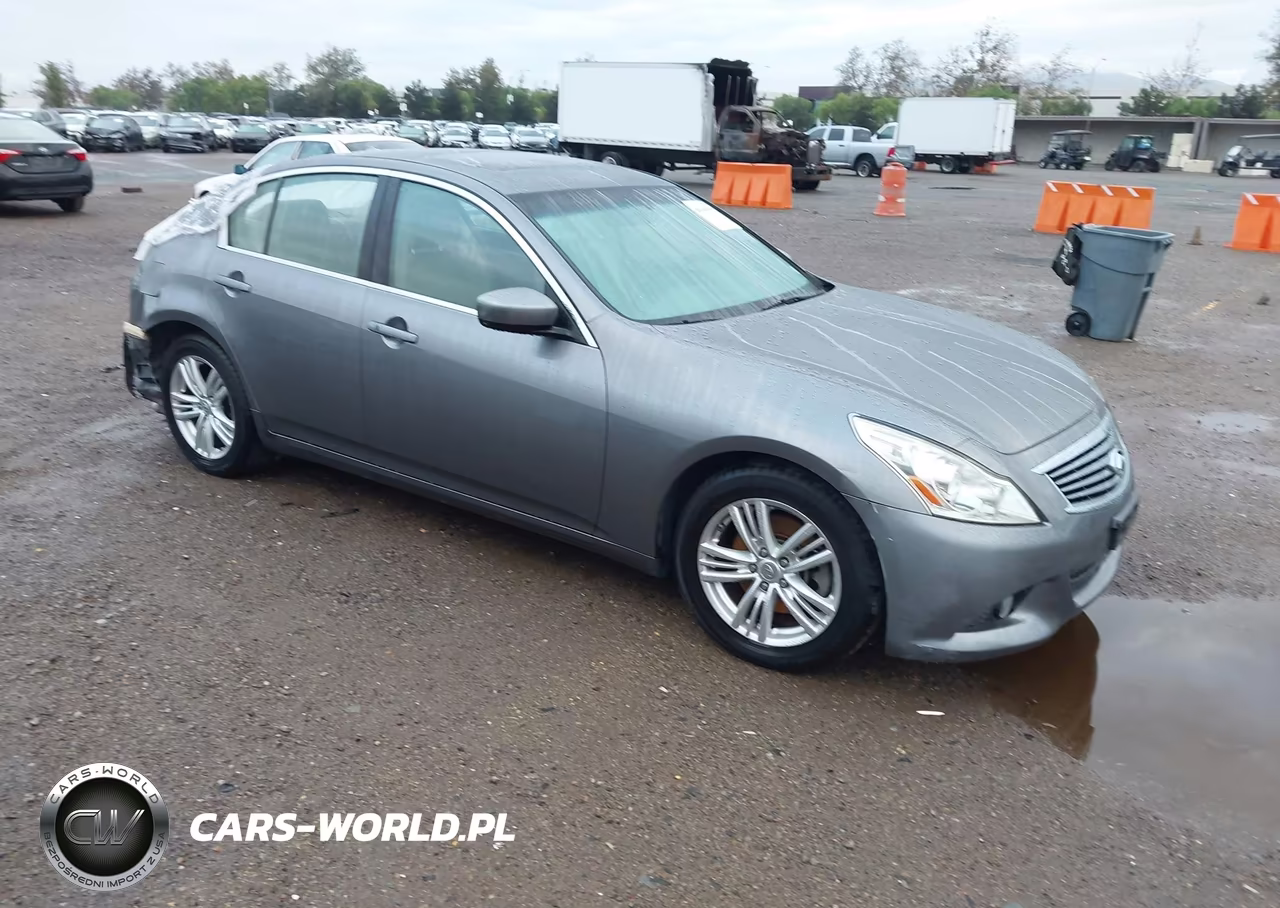 2011 Infiniti G37 Journey