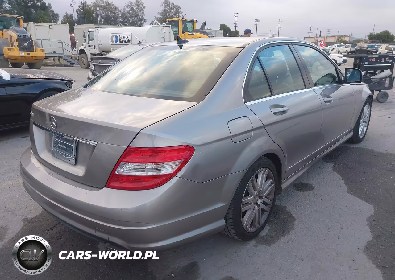 2009 Mercedes-Benz C 300 Luxury-Sport VIN:WDDGF54X99F351796 - 4