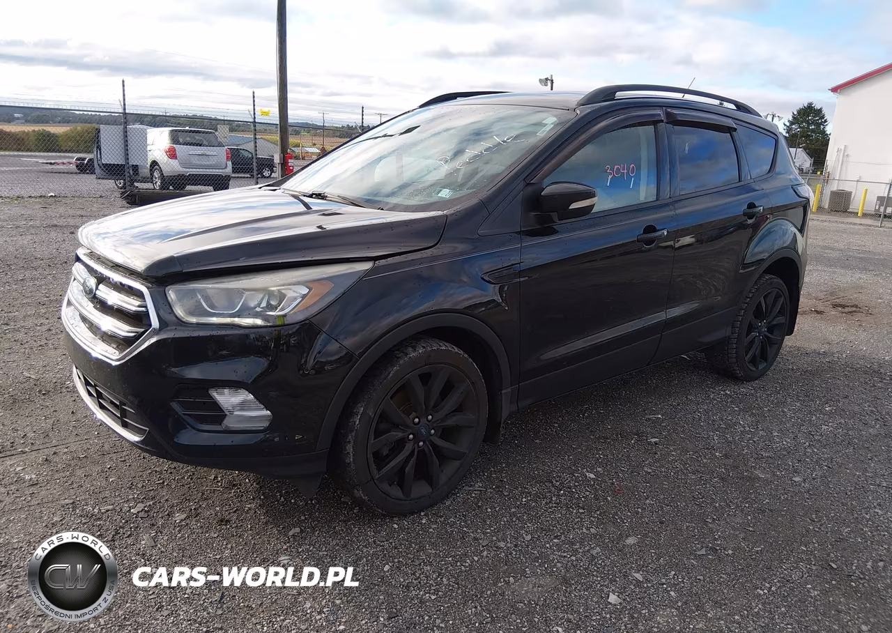 2017 Ford Escape Titanium VIN:1FMCU9J9XHUA57292 - 2
