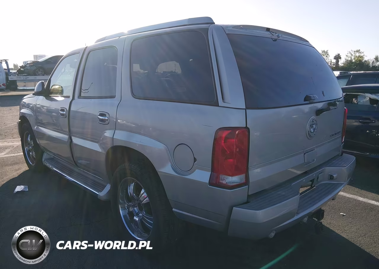 2005 Cadillac Escalade Standard VIN:1GYEC63T55R127233 - 3