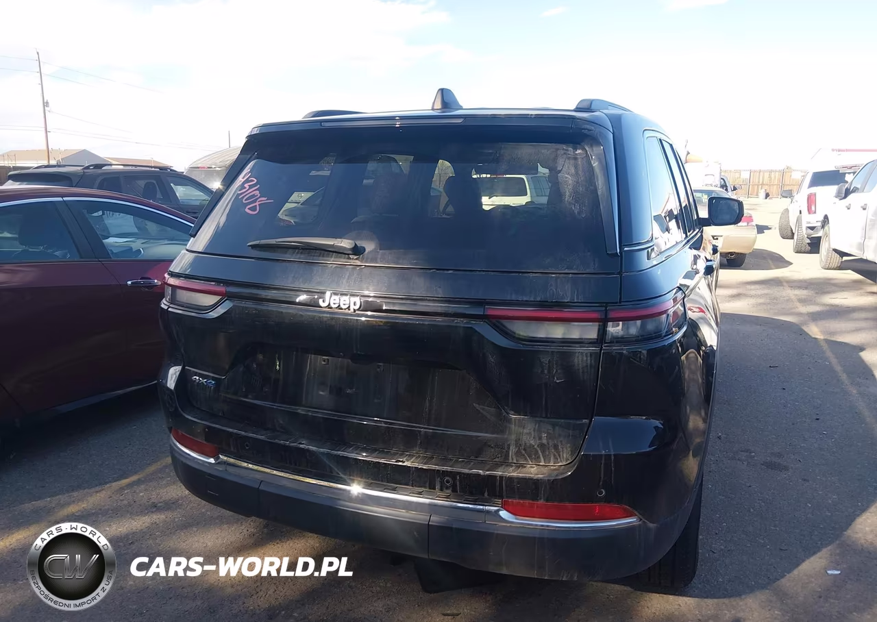 2024 Jeep Grand Cherokee 4Xe VIN:1C4RJYB62R8516394 - 16