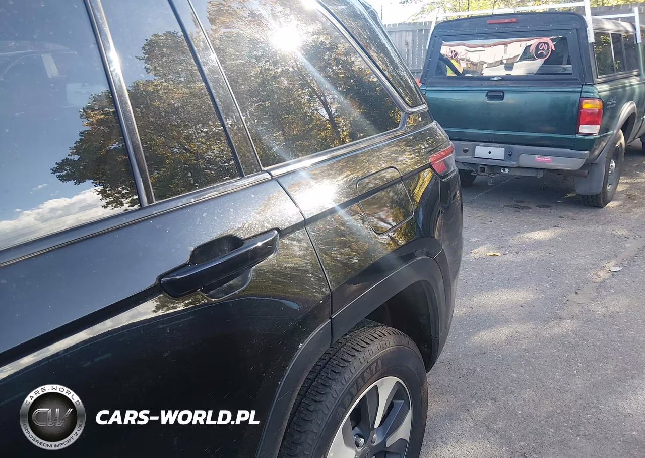 2024 Jeep Grand Cherokee 4Xe VIN:1C4RJYB62R8516394 - 6