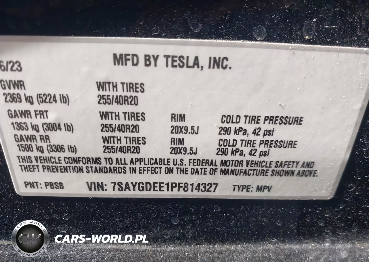 2023 Tesla Model Y VIN:7SAYGDEE1PF814327 - 9