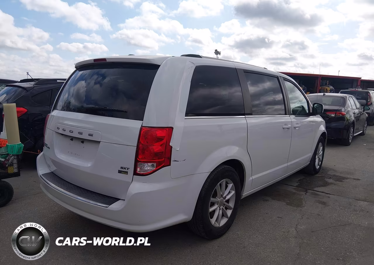 2019 Dodge Grand Caravan Sxt VIN:2C4RDGCG0KR621468 - 4
