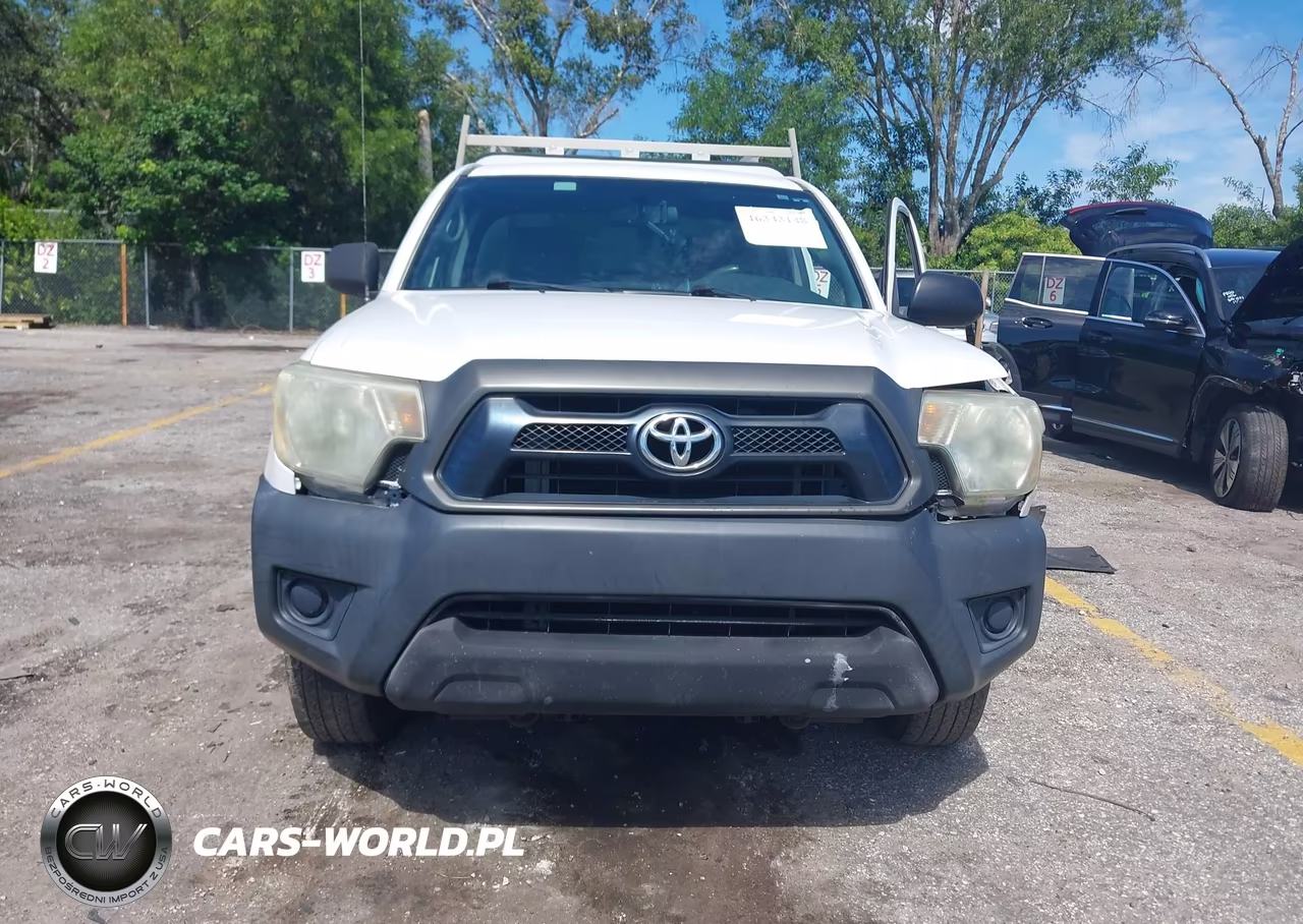 2014 Toyota Tacoma VIN:5TFNX4CN9EX039457 - 12