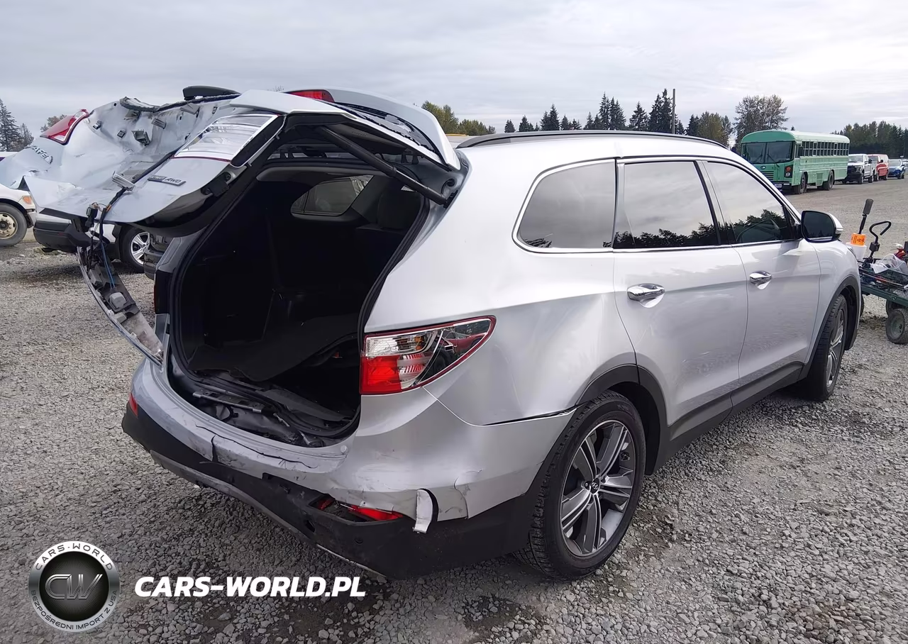 2015 Hyundai Santa Fe Gls VIN:KM8SRDHF9FU120181 - 4