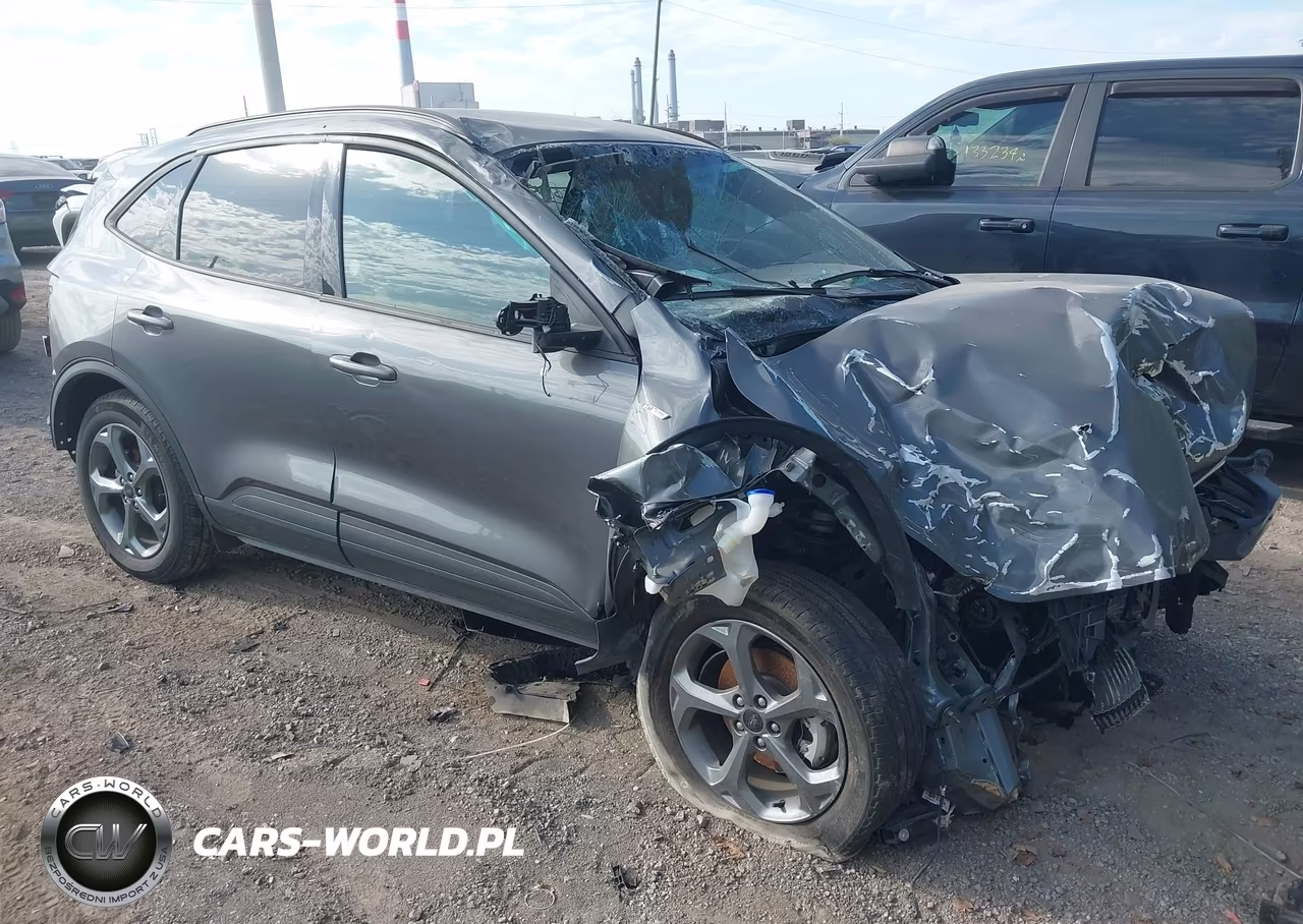 2025 Ford Escape St-Line – zdjęcie 1 z 16