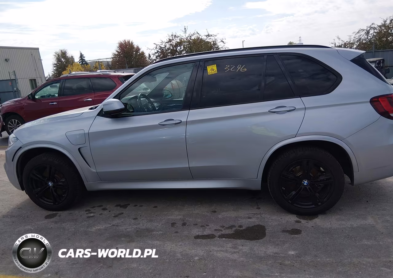 2016 BMW X5 Edrive xDrive40E VIN:5UXKT0C56G0S76439 - 15