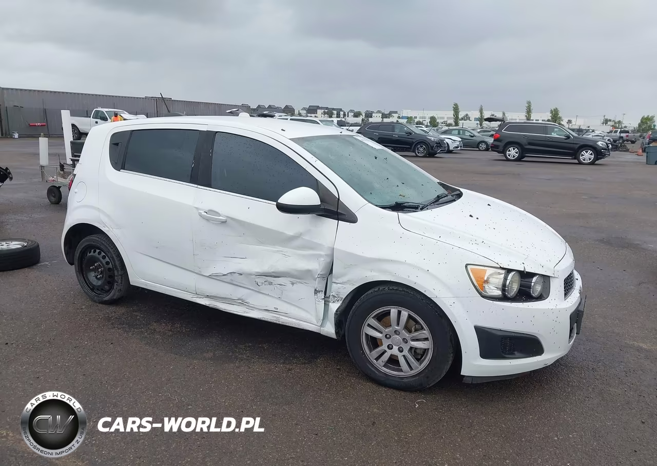 2015 Chevrolet Sonic Lt Auto