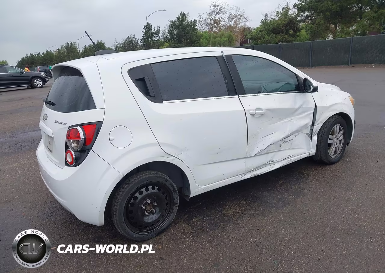 2015 Chevrolet Sonic Lt Auto VIN:1G1JC6SG0F4220905 - 4