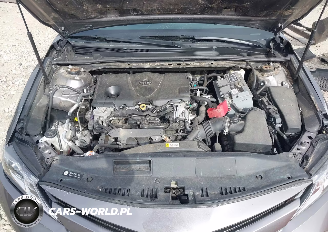 2018 Toyota Camry Le VIN:4T1B11HK0JU543212 - 10