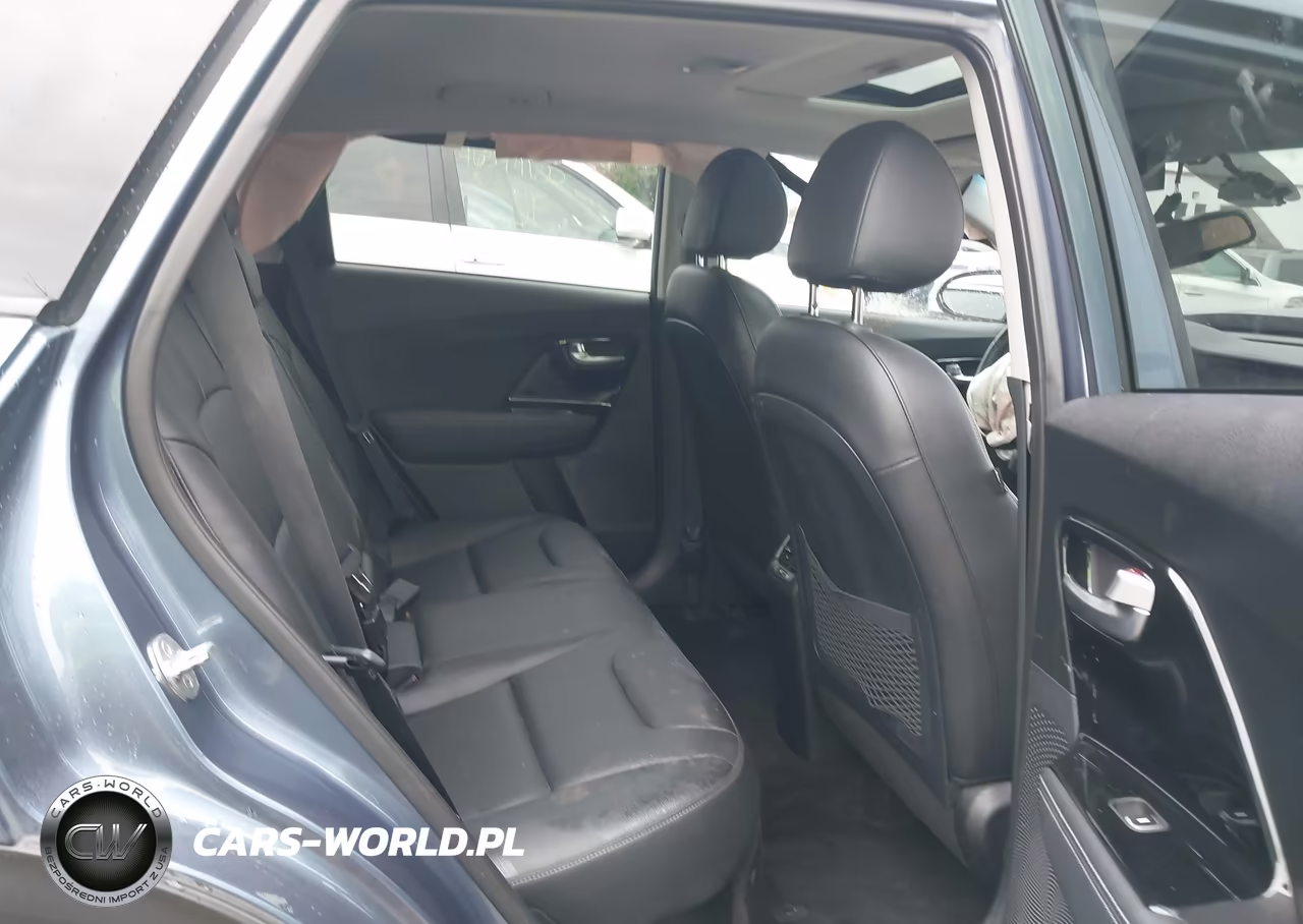 2022 Kia Niro Touring Se VIN:KNDCC3LC4N5536665 - 8