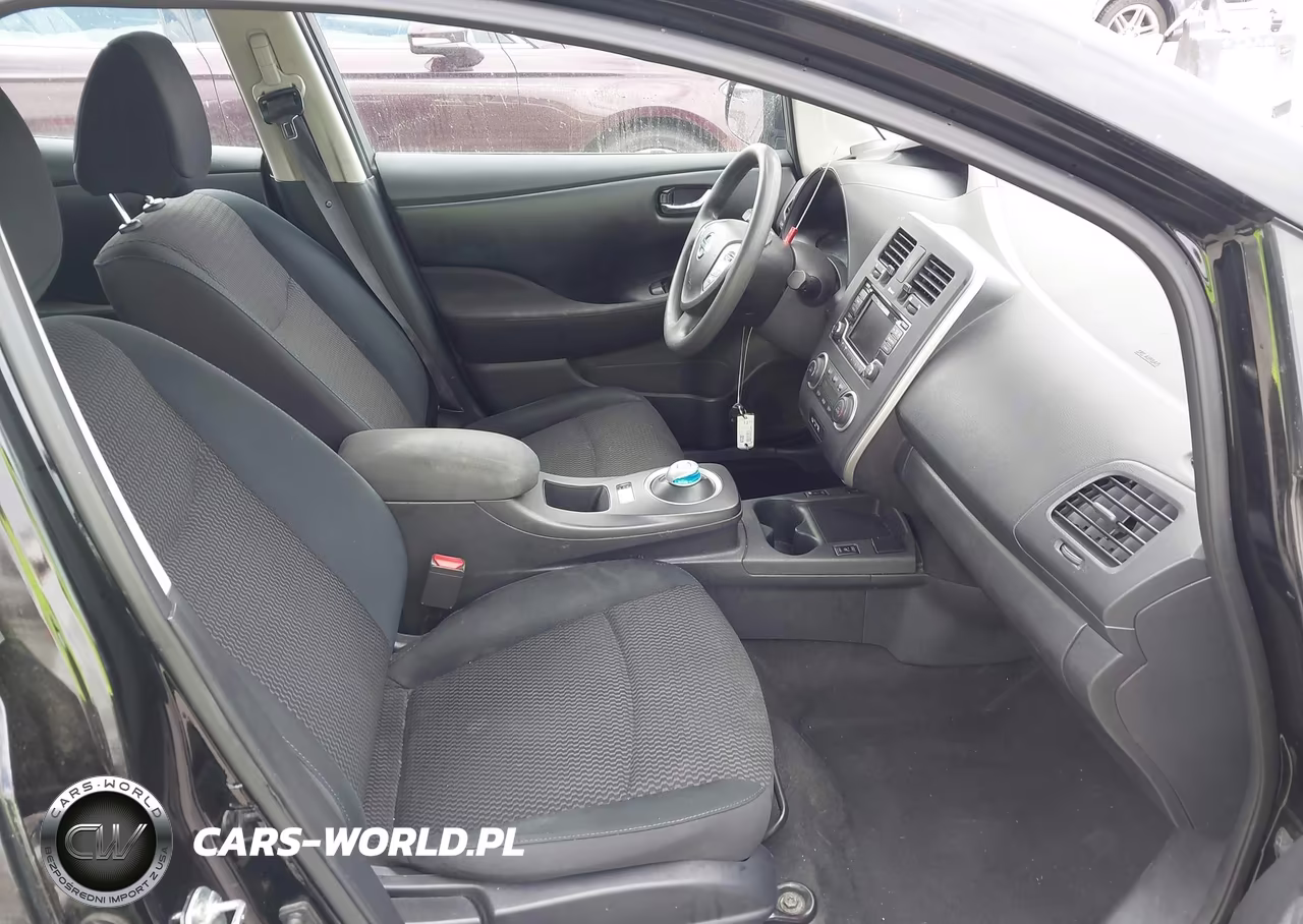 2017 Nissan Leaf S VIN:1N4BZ0CP2HC311842 - 5